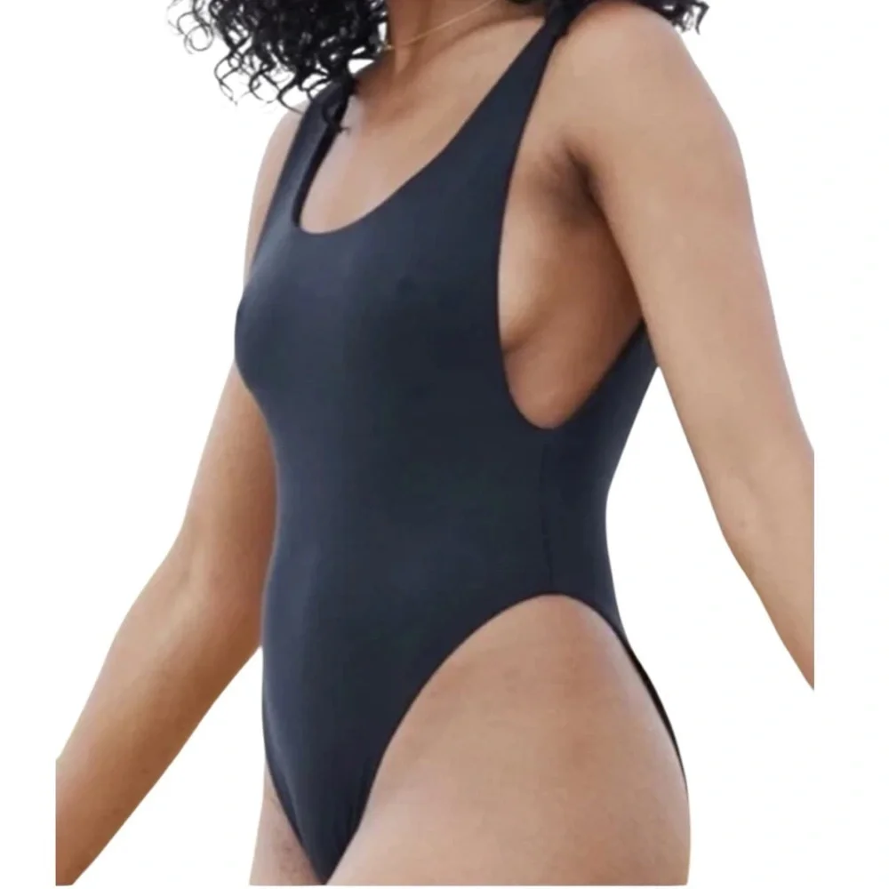 Aerie Maillot De Bain One-Piece Swimsuit Scoop Neck Low Cut Back Lined Black L